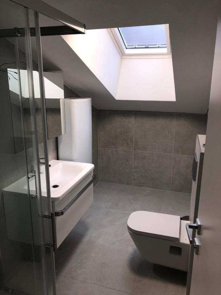 Villa Aquamarine Apartments ノヴァリャ 部屋 写真