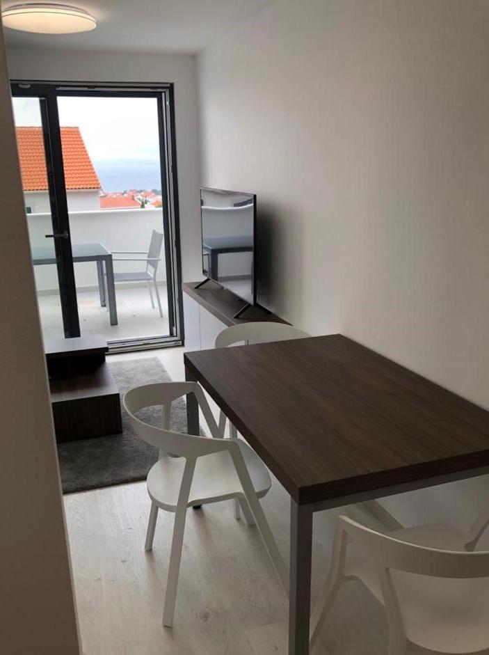 Villa Aquamarine Apartments ノヴァリャ 部屋 写真